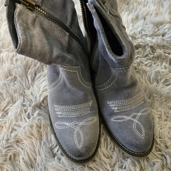 Sundance Blue/Gray Cowboy Booties - Picture 9 of 9